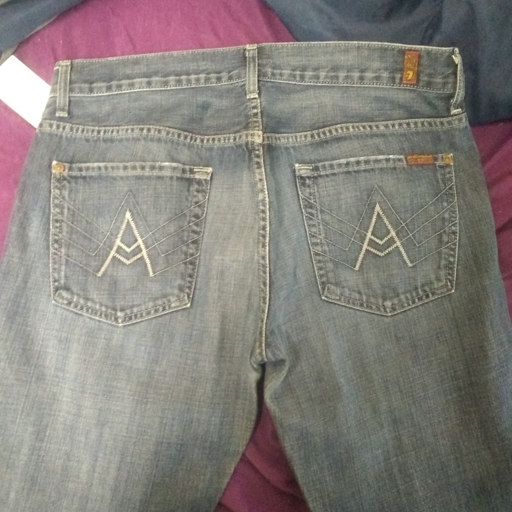Seven jeans